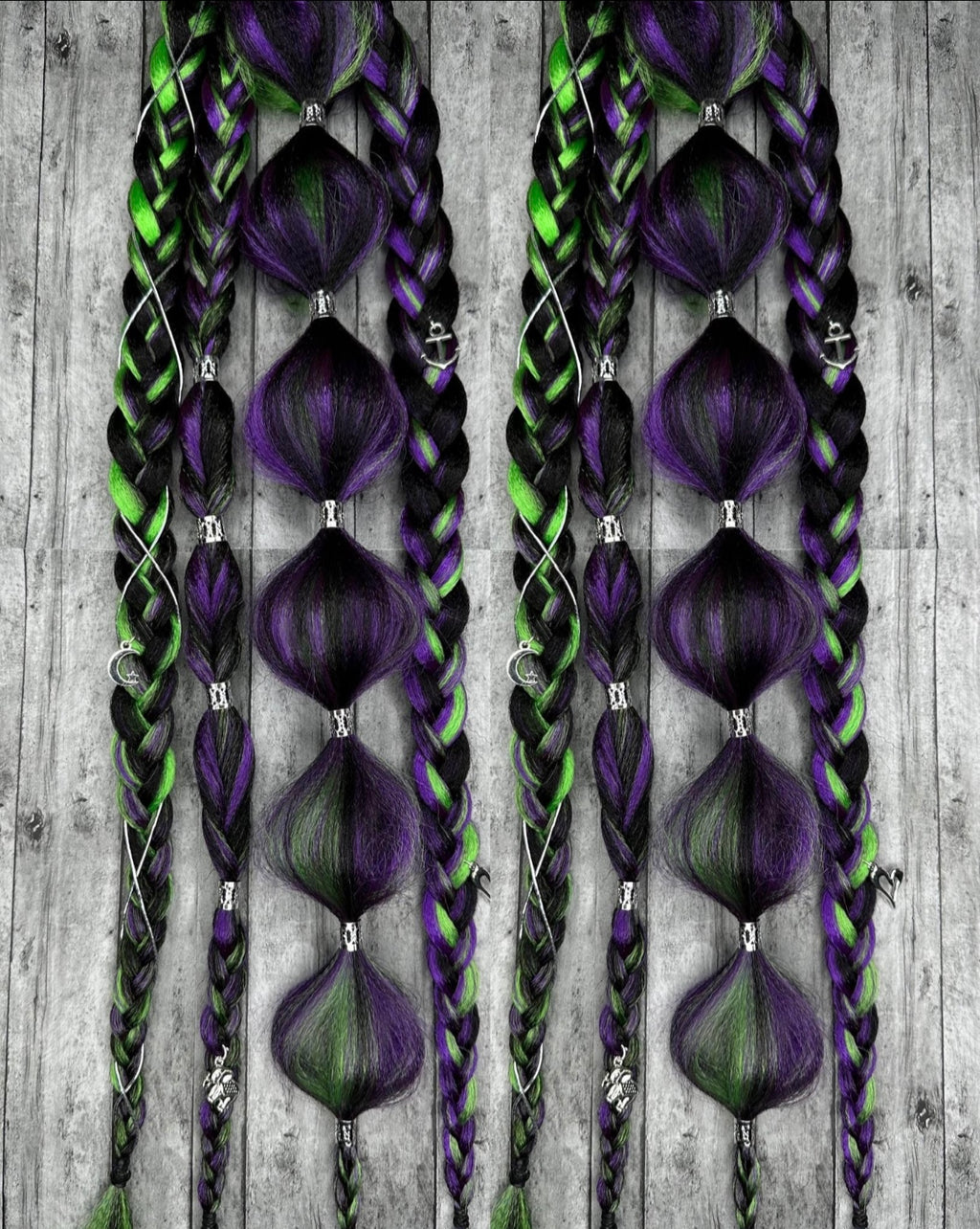 Witch’s Brew | Tie-in Bubble Braid Ponytails